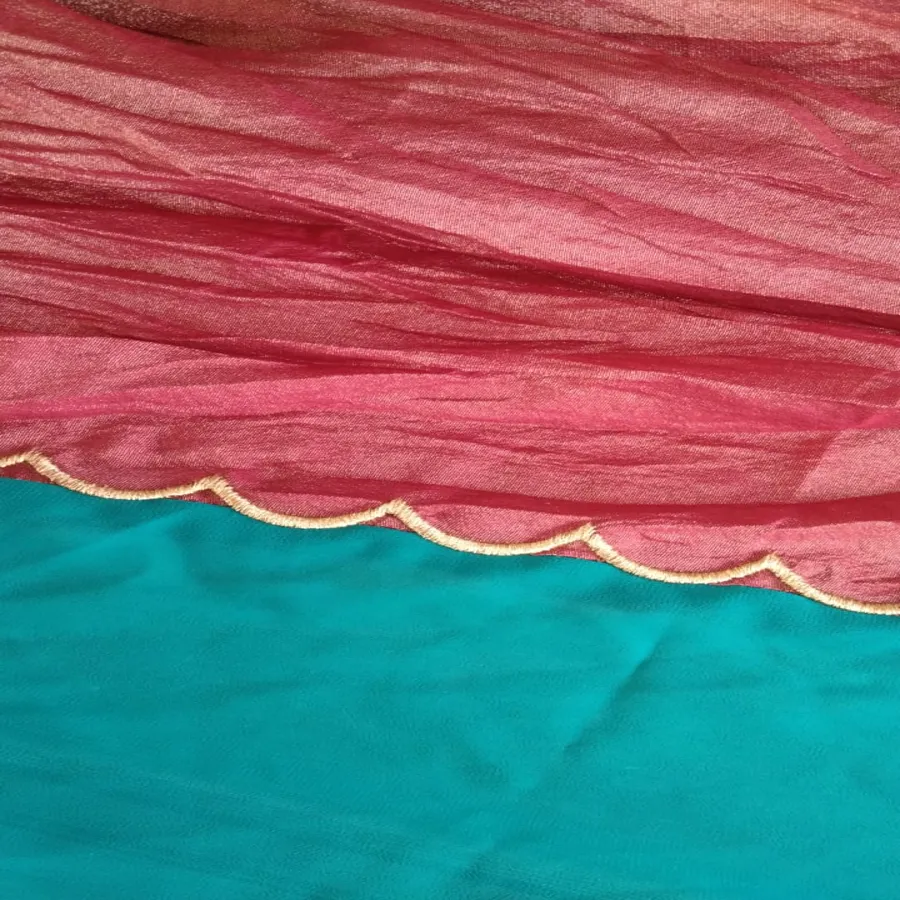 Dupatta Scalloping (Machine Finished)